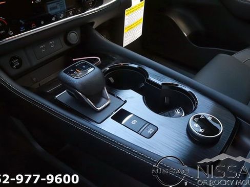New 2026 Nissan Rogue Platinum AWD/4WD image 20