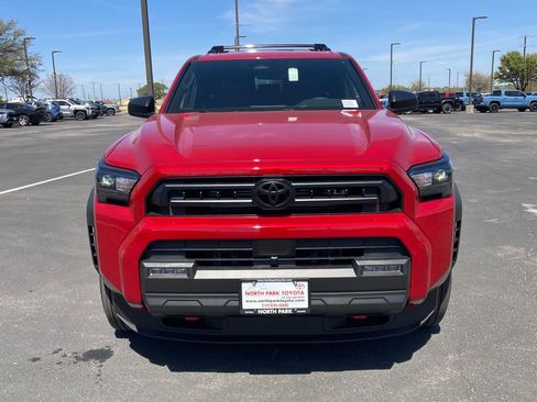 New 2026 Toyota 4Runner SR5 image 2