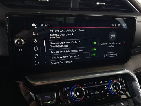 Used 2022 GMC Sierra 1500 Denali w/ Technology Package AWD/4WD image 29