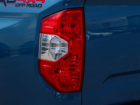 Used 2019 Toyota Tundra SR5 w/ TRD Off Road Package AWD/4WD image 11