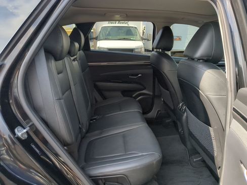 Used 2022 Hyundai Tucson Limited AWD/4WD image 28