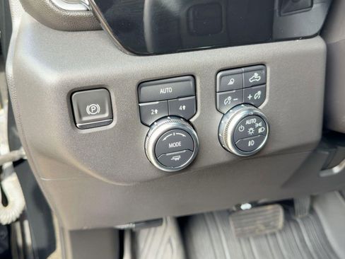 Certified 2023 GMC Sierra 1500 SLT AWD/4WD image 16