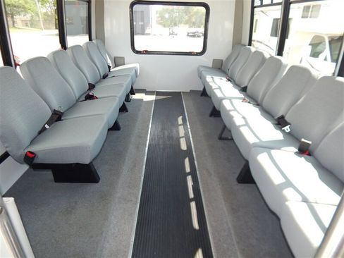 Used 2016 Chevrolet Express 4500 w/ Shuttle Bus Package image 24