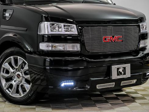 New 2026 GMC Savana 2500 w/ Driver Convenience Package RWD image 2