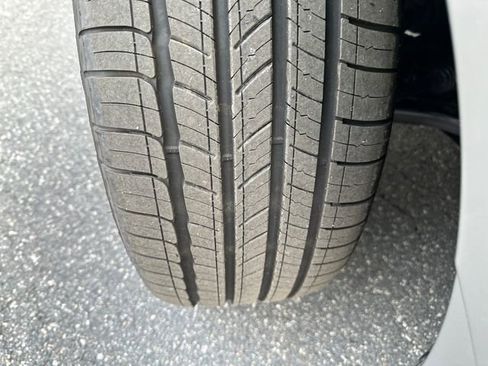 Certified 2025 Hyundai Ioniq 5 Limited image 29