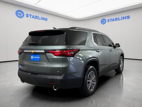 Used 2023 Chevrolet Traverse LT FWD image 9