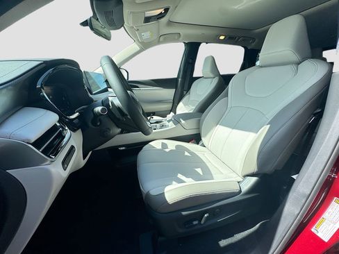 Used 2026 INFINITI QX60 Luxe w/ Cargo Package image 23