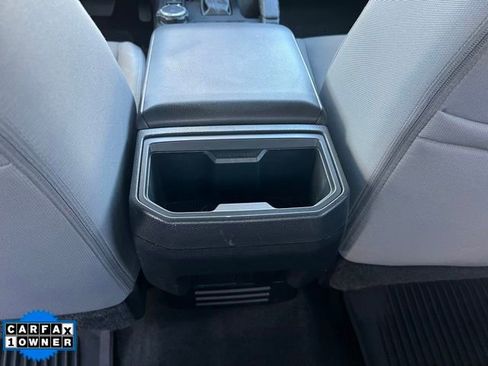 Used 2024 Toyota Tacoma SR5 AWD/4WD image 12