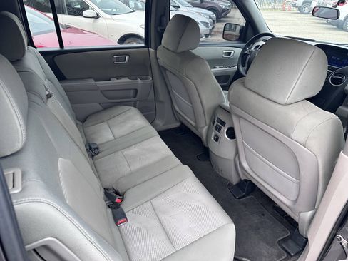 Used 2013 Honda Pilot LX image 19