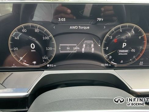 Certified 2025 INFINITI QX80 Sensory image 10