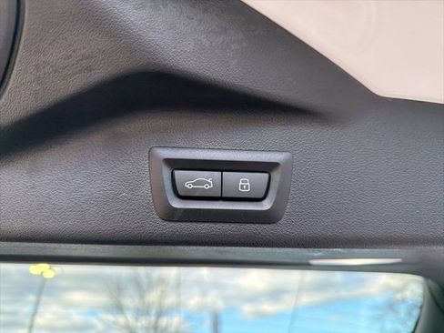 Used 2024 BMW X5 xDrive40i image 10