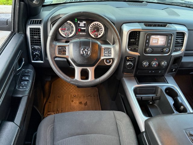 Used 2021 RAM 1500 Classic SLT RWD image 11