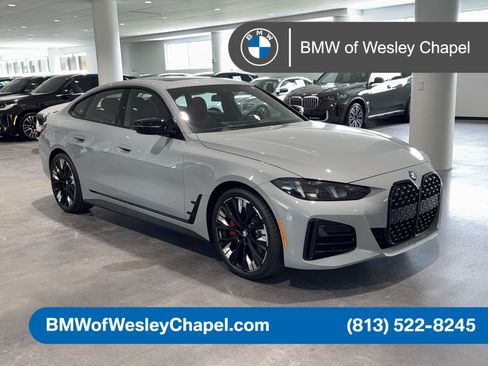 New 2026 BMW 430i w/ M Sport Package RWD image 1