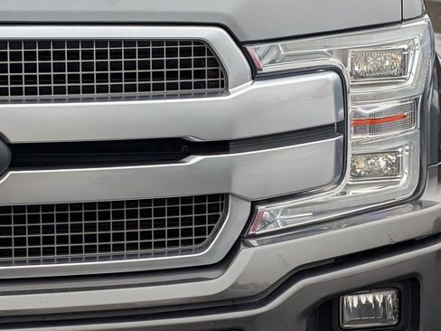 Used 2019 Ford F150 Platinum w/ Equipment Group 701A Luxury image 12