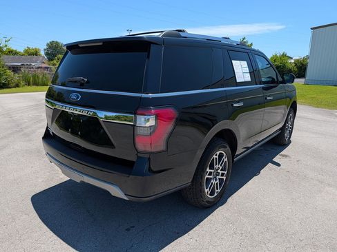 Certified 2021 Ford Expedition Limited RWD image 3