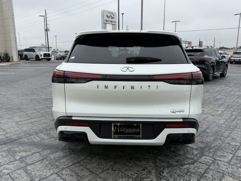 Certified 2023 INFINITI QX60 Luxe w/ Cargo Package image 6