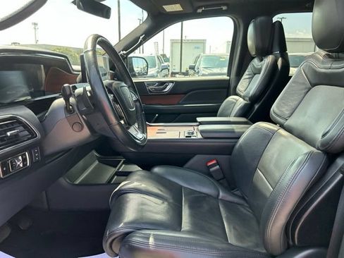 Used 2024 Lincoln Navigator Reserve AWD/4WD image 15