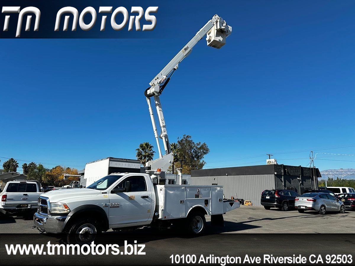 Used 2017 RAM 5500 Tradesman w/ Ambulance Prep Group RWD image 15