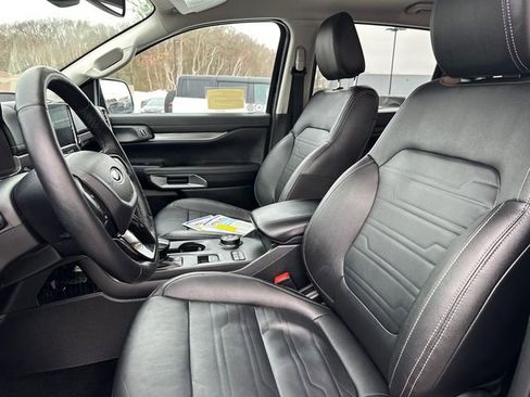 Used 2024 Ford Ranger Lariat w/ FX4 Off-Road Package image 36