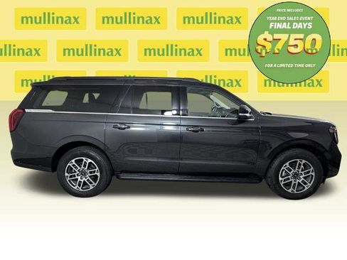 Certified 2025 Ford Expedition Max Active image 2