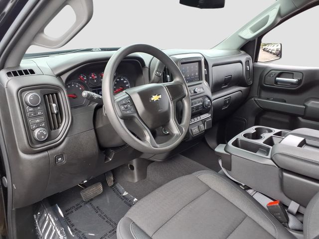 Used 2026 Chevrolet Silverado 1500 Custom w/ Turbomax Blackout Package AWD/4WD image 13