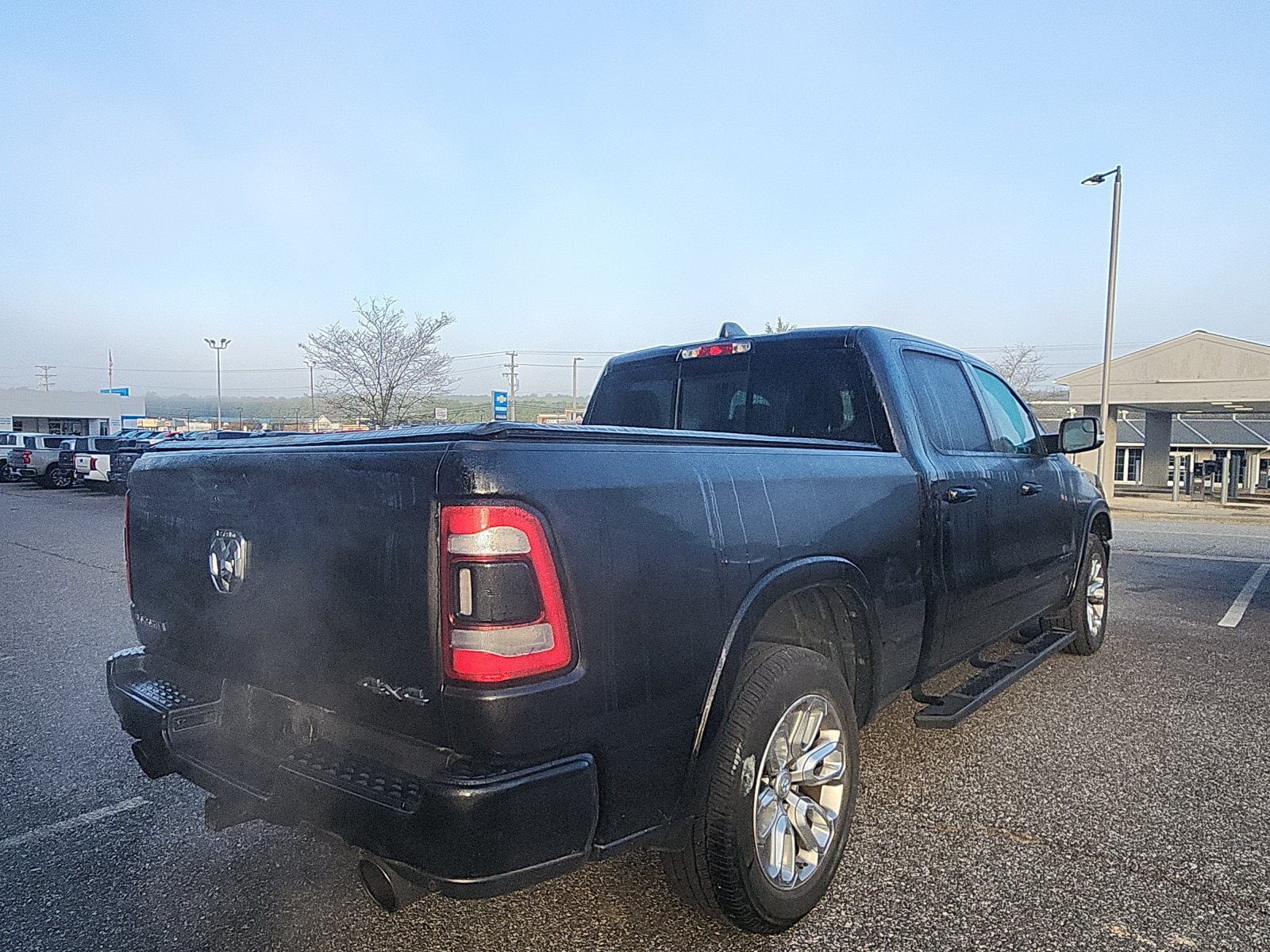 Used 2021 RAM 1500 Laramie w/ Sport Appearance Package AWD/4WD image 5