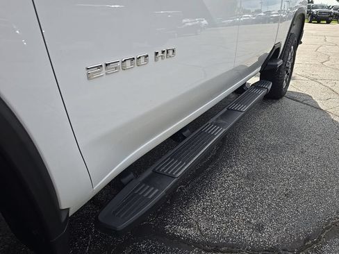 Used 2021 Chevrolet Silverado 2500 Custom w/ Custom Value Package AWD/4WD image 20