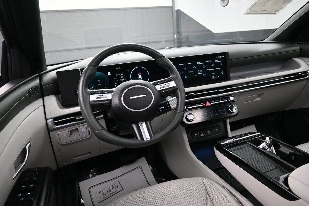 Used 2026 Hyundai Tucson Limited AWD/4WD image 10