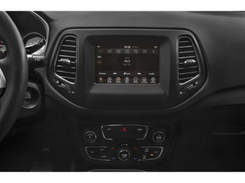 Used 2021 Jeep Compass Latitude AWD/4WD image 13