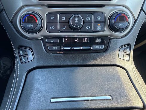 Used 2019 GMC Yukon Denali w/ Open Road Package image 17