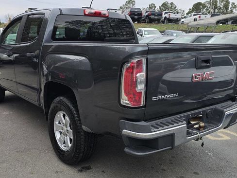 Used 2016 GMC Canyon 2WD Crew Cab w/ Convenience Package image 8