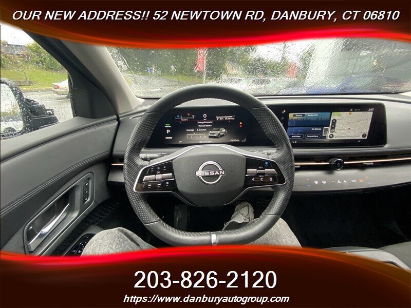 Used 2025 Nissan Ariya AWD image 13