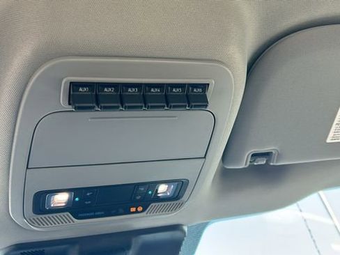 New 2026 Ford F550 2WD Regular Cab Super Duty image 16