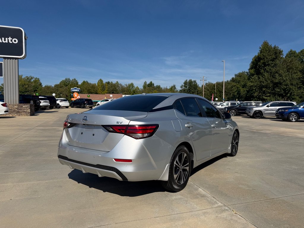 Used 2022 Nissan Sentra SV w/ All-Weather Package FWD image 4