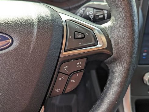 Used 2024 Ford Edge SEL w/ Sport Appearance Package image 34