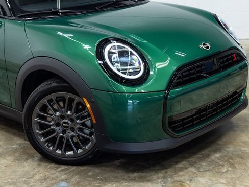 Certified 2025 MINI Cooper S image 5