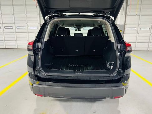 New 2026 Nissan Rogue SV AWD/4WD image 8
