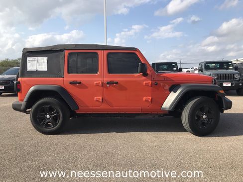Used 2020 Jeep Wrangler Unlimited Sport S image 8