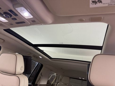 Used 2021 GMC Yukon XL Denali w/ Denali Ultimate Package image 23