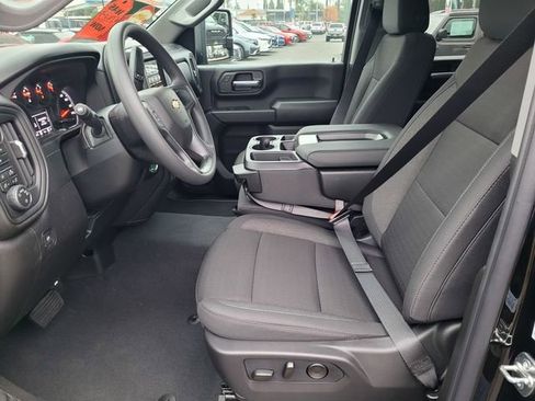 New 2026 Chevrolet Silverado 2500 Custom w/ Custom Value Package image 8