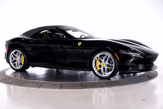 Certified 2024 Ferrari Roma Spider RWD image 12
