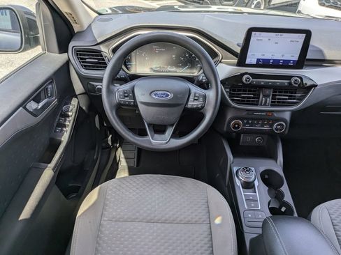 Certified 2020 Ford Escape SE FWD image 17
