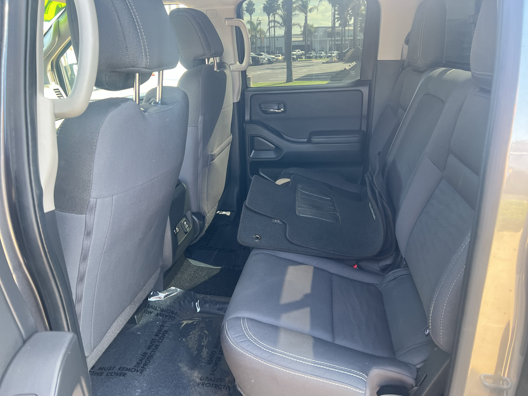 Used 2024 Nissan Frontier SV w/ SV Convenience Package RWD image 20