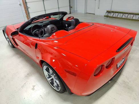 Used 2013 Chevrolet Corvette Grand Sport w/ 3LT Preferred Equipment Group RWD image 23