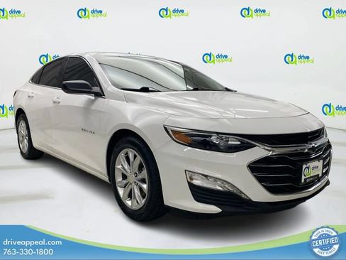 Used 2020 Chevrolet Malibu LT FWD image 3