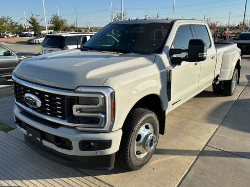 New 2026 Ford F350 Platinum image 30