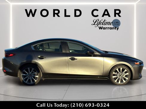 Used 2025 MAZDA MAZDA3 s FWD image 2