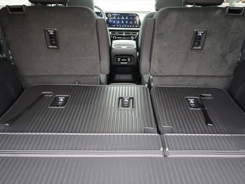 New 2026 Chevrolet Traverse LT w/ Sun and Wheel Package image 44