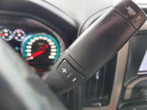 Used 2018 GMC Sierra 1500 Denali AWD/4WD image 16