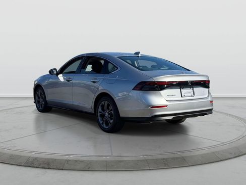 Used 2023 Honda Accord EX image 5